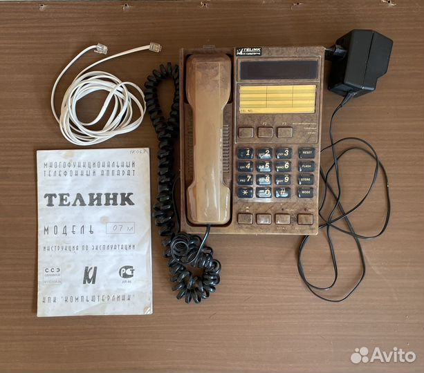 Телефон-факс Panasonic и телефонный аппарат Telink