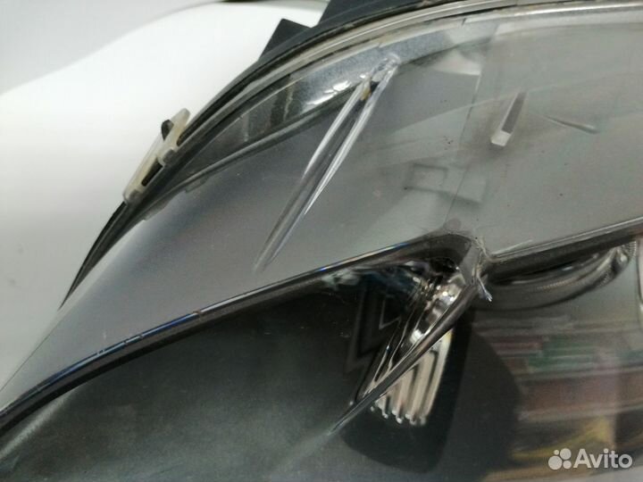 Фара биксеноновая левая BMW X5 E70 63117288991