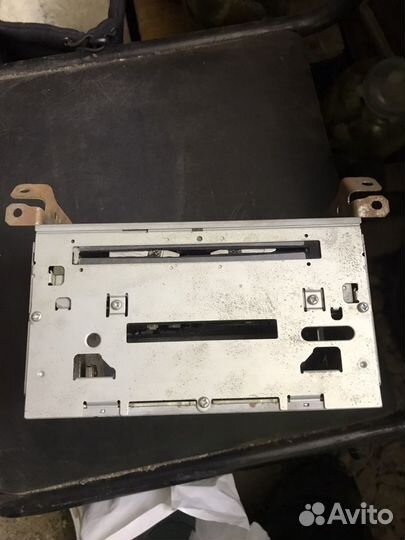 Штатная магнитола на mitsubishi lancer 10