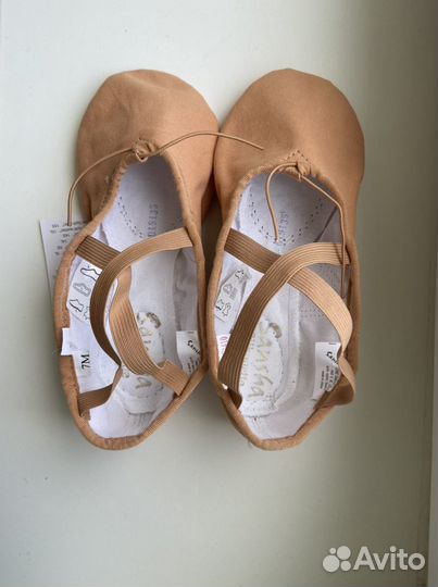 Балетные тапочки / балетки