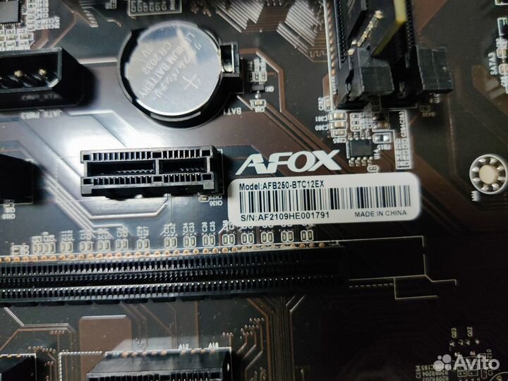 BTC B250 на 12 карт+ процессор+ озу+ кулер