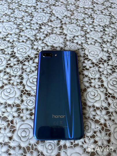 HONOR 10, 4/64 ГБ