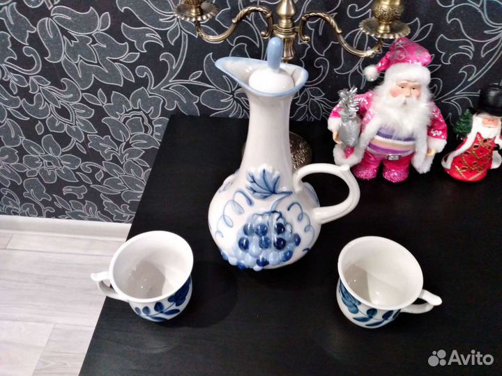 Кувшин фарфор