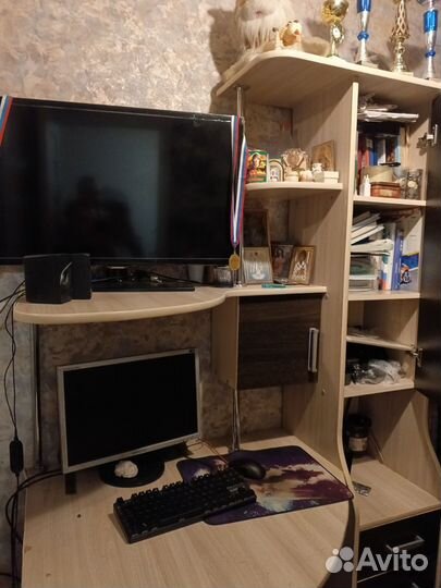 Компьютерный стол со шкафом бу