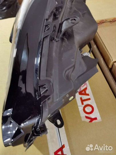 Фара правая Lexus Nx 2013-2017