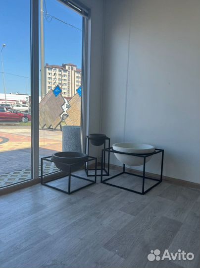 Бетонные урны на заказ и в наличии