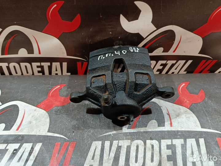 Суппорт передний Hyundai Sonata 6 YF