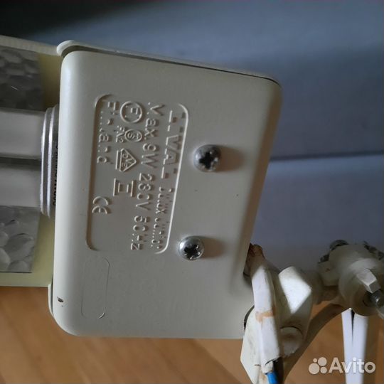 Лампа настольная б/у