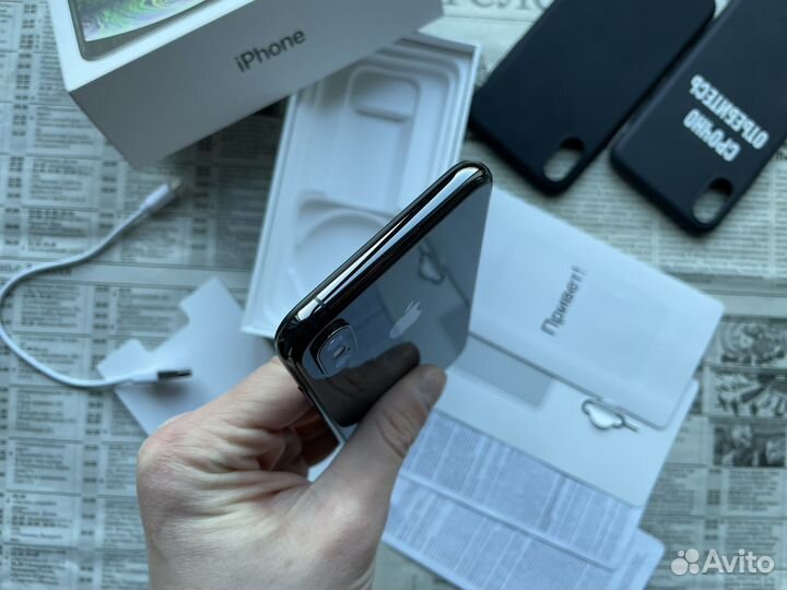 iPhone Xs, 256 ГБ