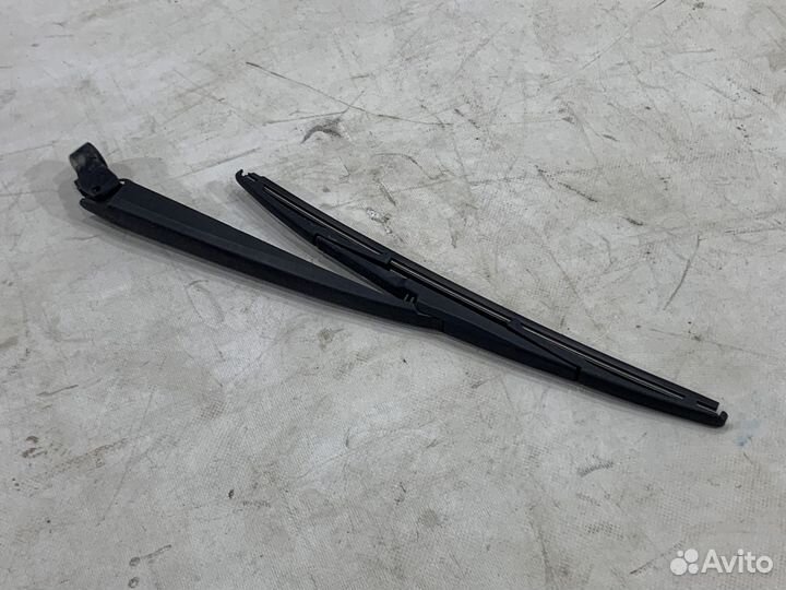 Поводок заднего стеклоочистителя Mazda CX-5 KE