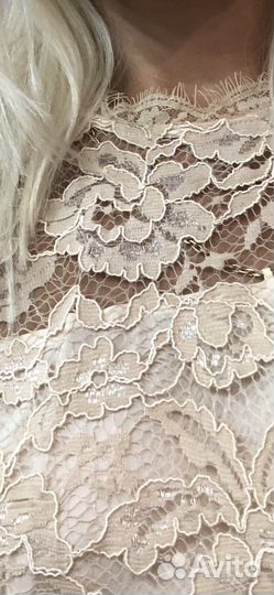 Платье кружевное