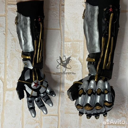 Перчатка в стиле Atomic Heart / Киберпанк