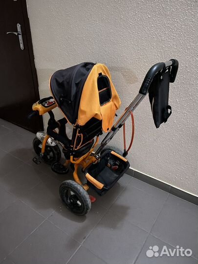 Велосипед с родительской ручкой