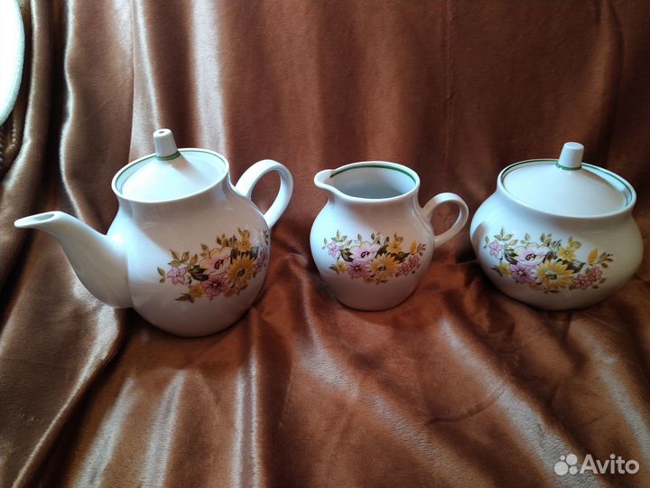 Чайный сервиз на 6 персон