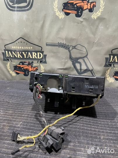 Блок кнопок центральной консоли W211 Mercedes