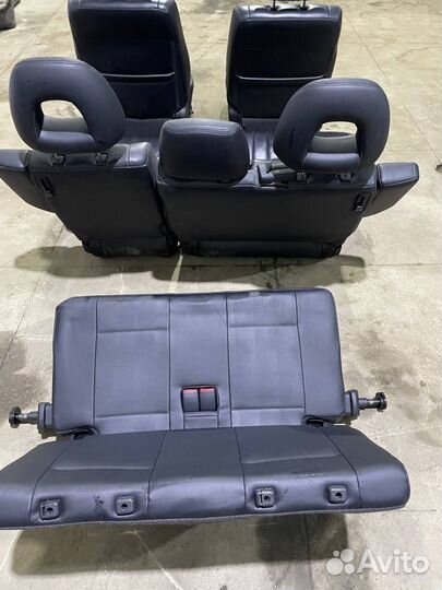 Задний ряд сидений Mitsubishi Pajero 3 7 мест