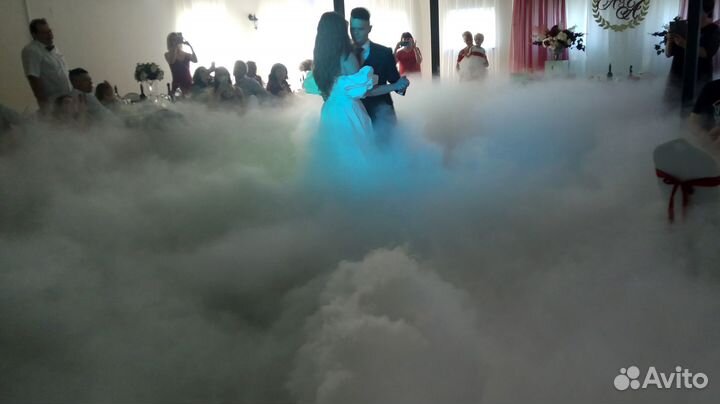 Спецэффекты на свадьбу. Тяжелый дым, фонтаны и др