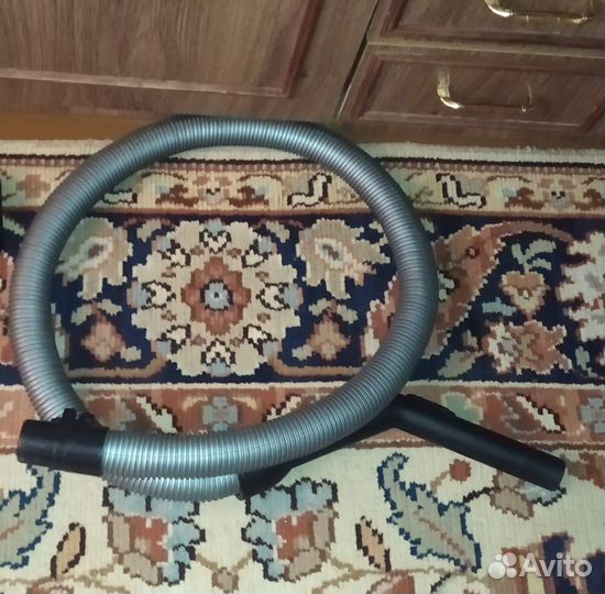 Шланг к пылесосу