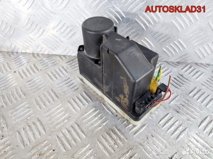 Компрессор центрального замка Mercedes A0008001148