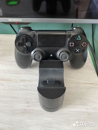 Зарядная станция для геймпадов ps4(оригинал)