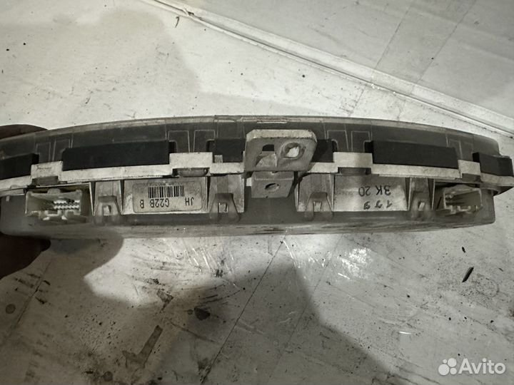 Комбинация приборов mazda 6 gg