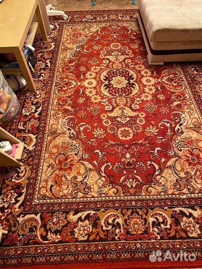 Ковер шерстяной