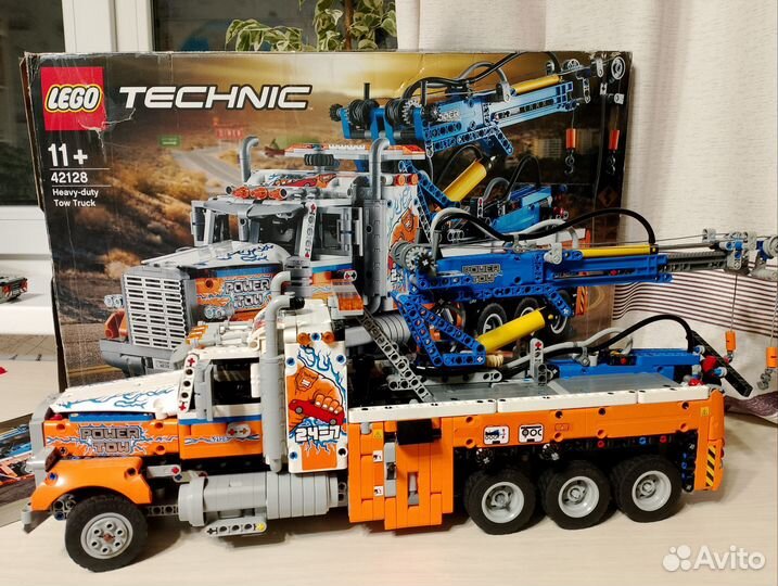 Lego Technic 42128