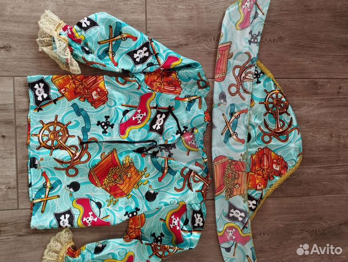 Маскарадный костюм пират