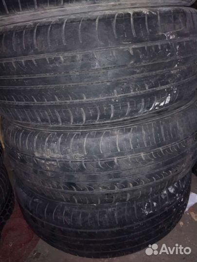 Nexen Classe Premiere 672A 215/65 R16 98P