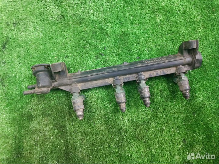 Топливная рампа BFQ 1.6 Шкода Октавия