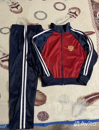 Спортивный костюм для мальчика 152
