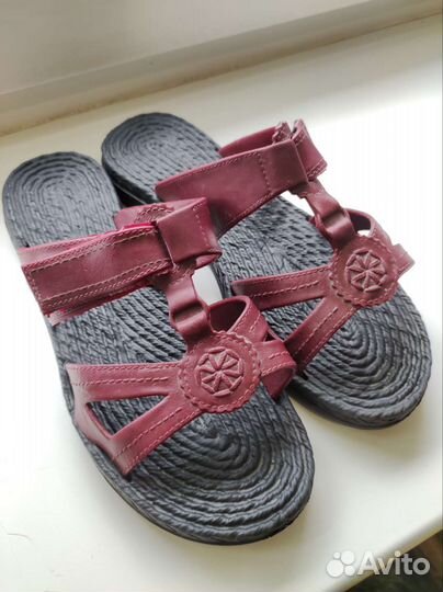 Шлепанцы и туфли