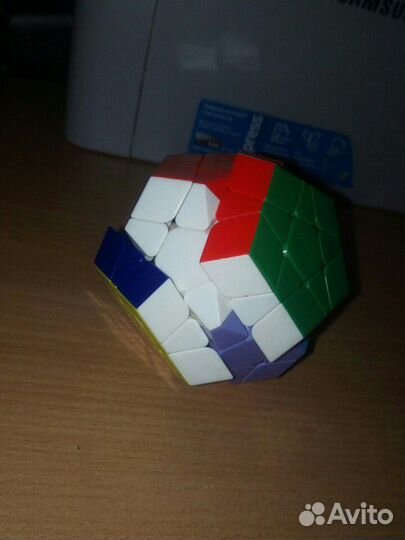 Кубик рубрика. мегаминкс