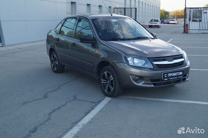 LADA Granta 1.6 МТ, 2015, 93 600 км