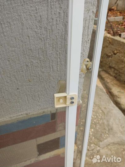 Москитные сетки на окна