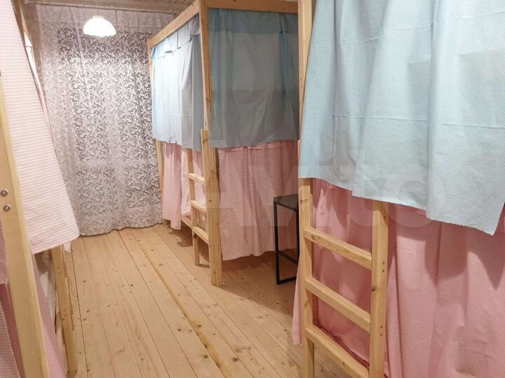 3-к. квартира, 90 м², 2/2 эт.