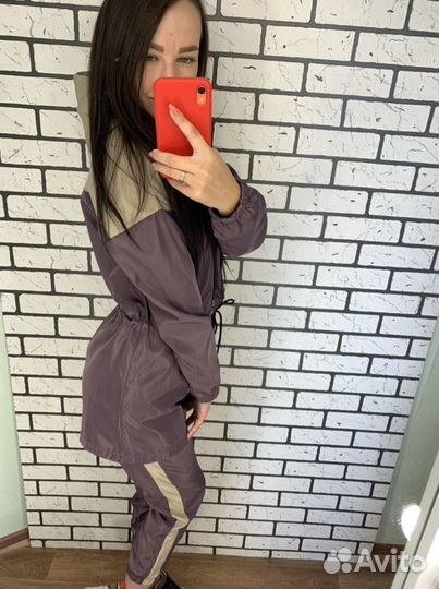 Спортивный костюм женский