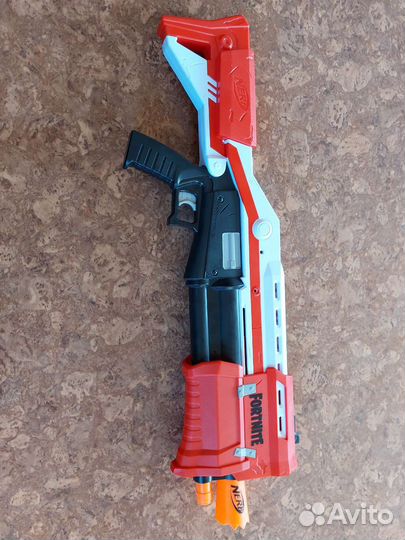 Бластер нерф