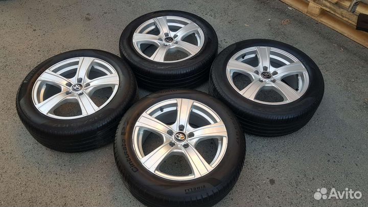 R17 Pirelli Cinturato P7 215/55, PCD 5x114.3 DIA 67.1