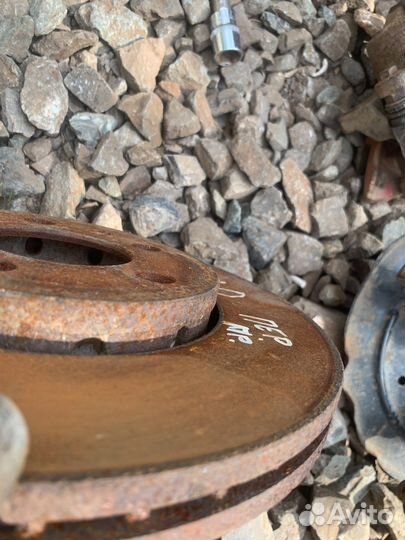 Volkswagen polo тормозной диск суппорт тормозной