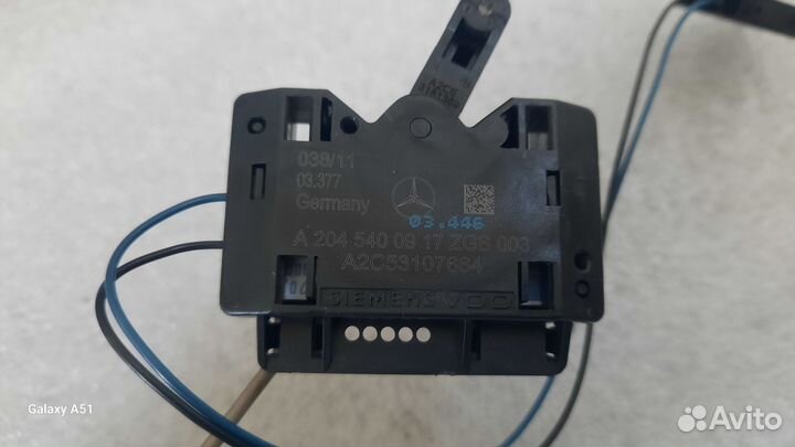 Датчик уровня топлива Mercedes-Benz w204