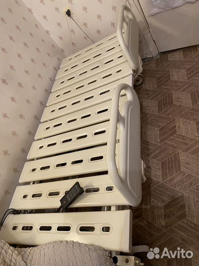 Медицинская кровать с электро приводом