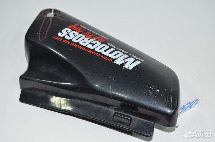 Пластик боковой правый Yamaha FZX250 zeal