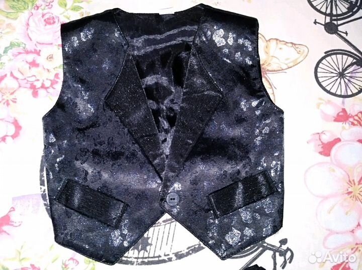 Костюм классика (жилет и шорты)