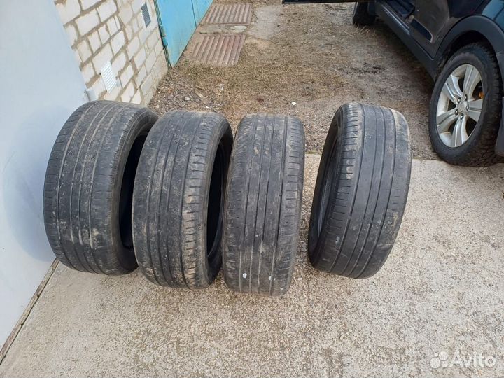 Yokohama BluEarth AE50 235/55 R18