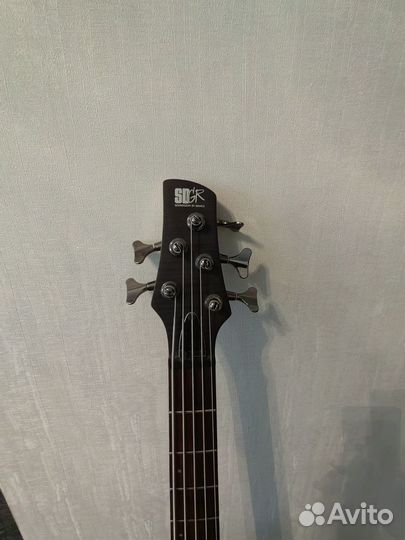 Продается бас гитара Ibanez srx595