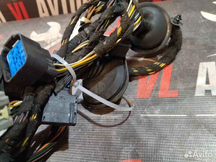 Коса двери передней Ford Mondeo 3