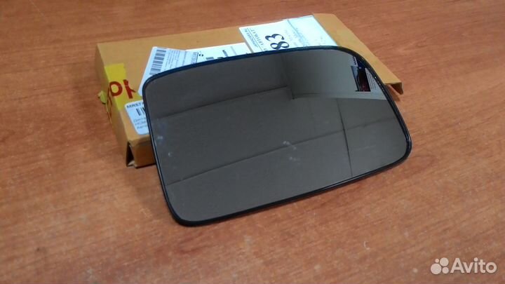 Зеркальный элемент mitsubishi lancer 9 (2000-2008)