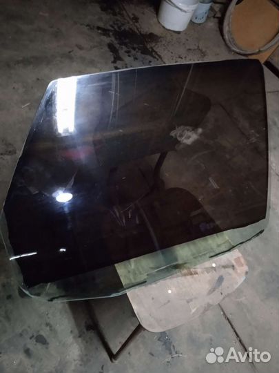 Стекло заднее правое лада гранта