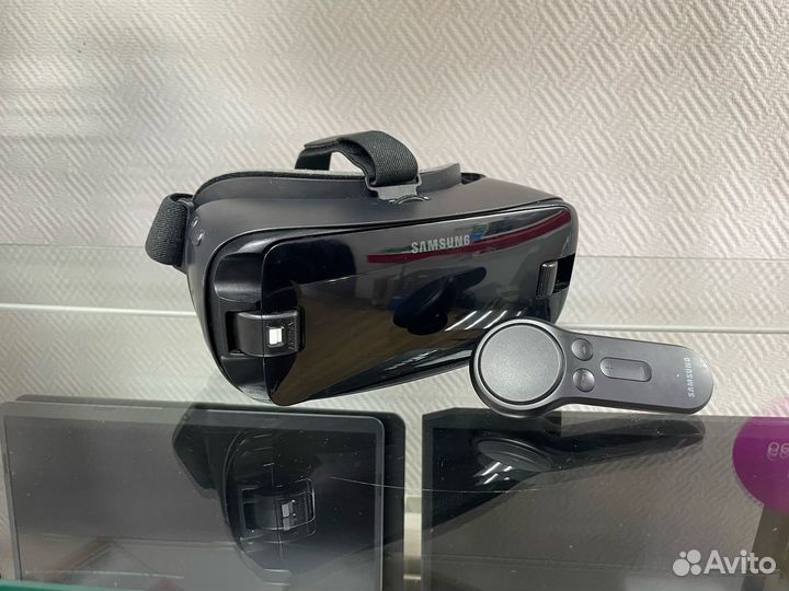 Очки Samsung Gear VR oculus (SM-R325)